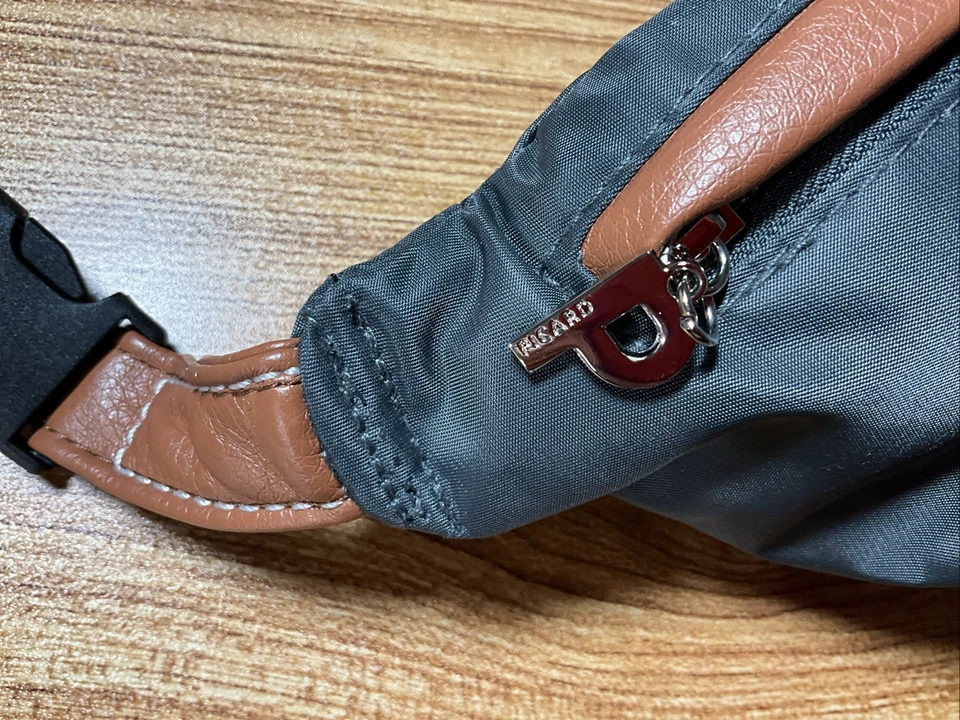 Riñonera Picard de nailon negro  Foto 3 de 4