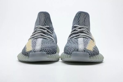 Size 10.5 - adidas Yeezy Boost 350 V2 Ash Blue for sale