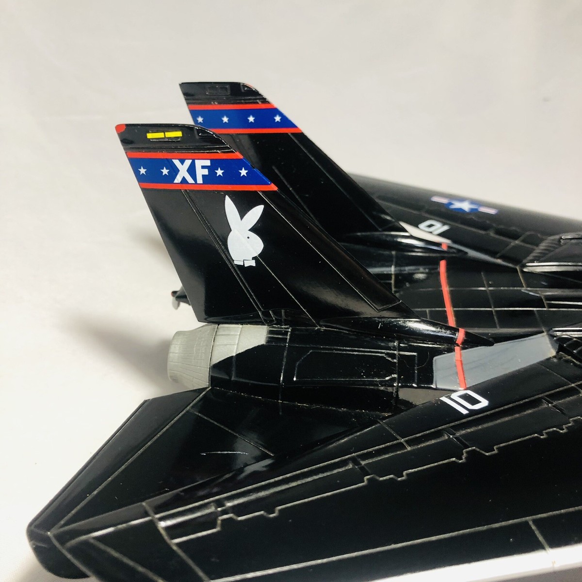 Franklin Mint Armour CDC Collection F-14 Tomcat VX-4 1999 Black