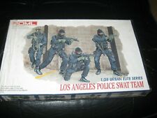 Dragon Los Angeles Police SWAT Team 1/35 #6502 Model Kit C35 for sale online