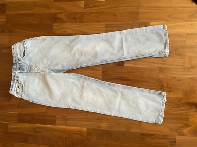 Hellblaue Baggyhose in der Größe 34