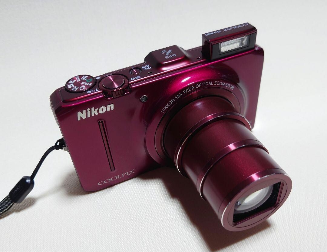 Nikon COOLPIX S9300 Red Digital Camera 16.0MP 18x Optica