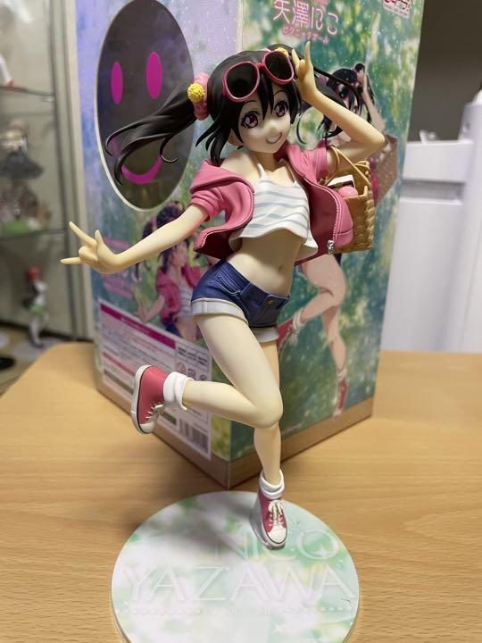 Nico Girl スキーセット Love Live! Yazawa Nico Picnic Girl 1/8 PVC Figure Good Smile