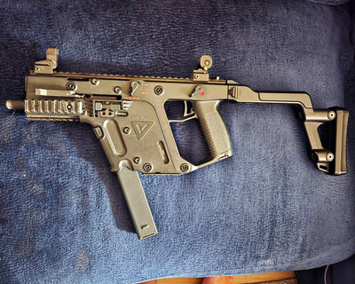 KWA KRISS Vector GBB Airsoft w/ Folding Stock, Flip-Up Sights, Picatinny Rail