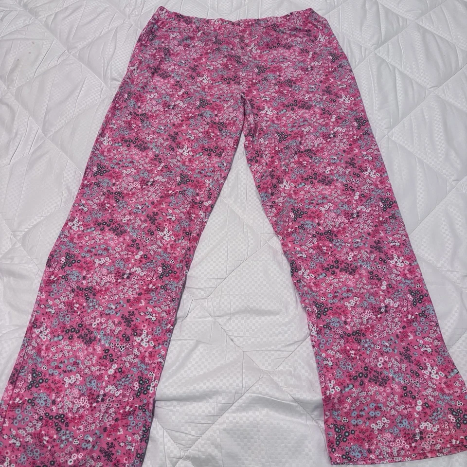 Jockey Women’s Pajamas, Size Medium, Pink Top Floral Bottoms - Image 4 of 4