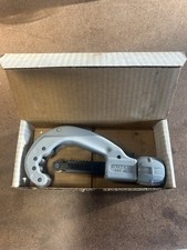33055 Ridgid Model 205 Ratcheting Enclosed Feed Tubing Cutter 1/4 - 2 3/8