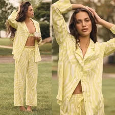 By Anthropologie Flannel Animal Print Pajama Top in Citron XXS NWT