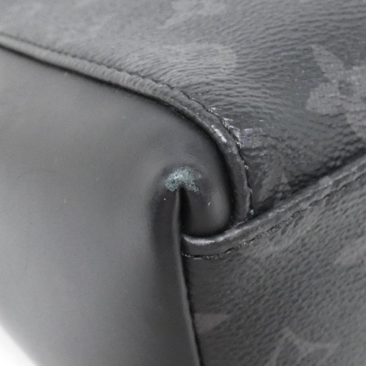 Authentic LOUIS VUITTON Monogram Eclipse Messenge… - image 3