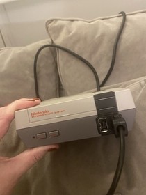Nintendo NES Classic Edition CLV-001 2016 Mini Console HDMI Controller Grey