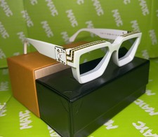 Louis Vuitton Z0936W Monogram Mascot 59mm Sunglasses Black 59-13-140 for  sale online | eBay