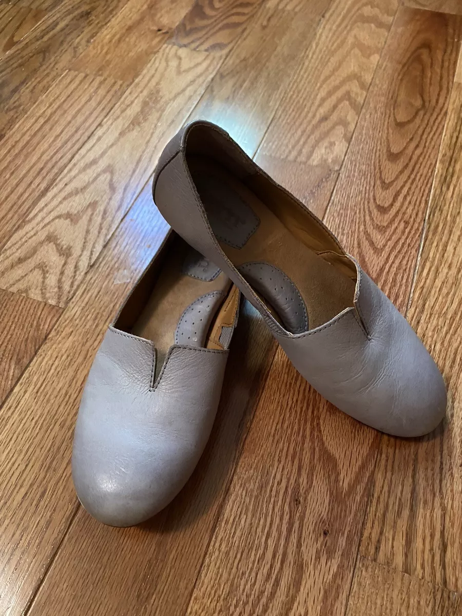 BORN Sebra Leather Flats Monument Grey Size 6 Comfort Slip On