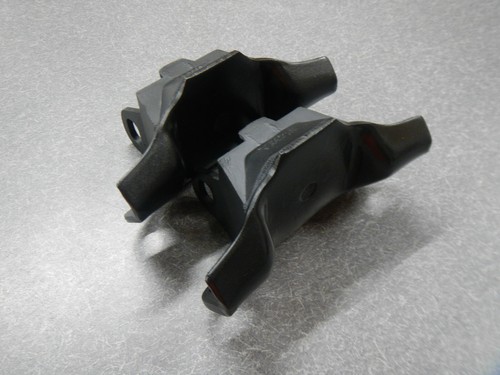 198 215 Buick Engine Motor Mounts Pair Mount 1961 1962 1963 Skylark Special NEW - Picture 5 of 6
