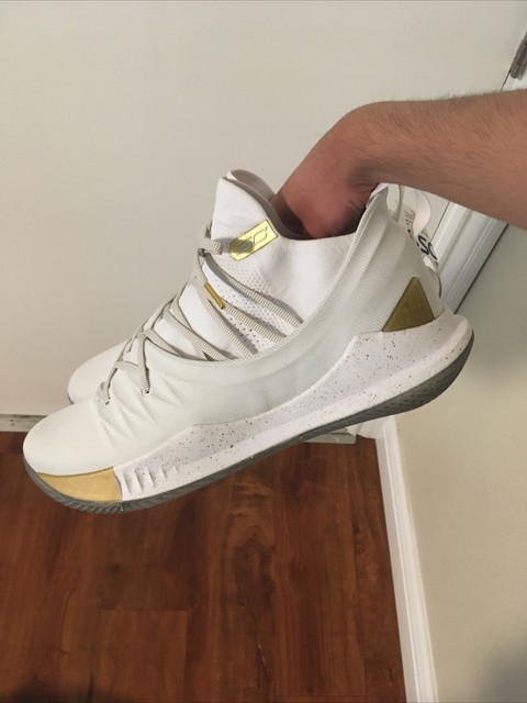 curry 4s white gold