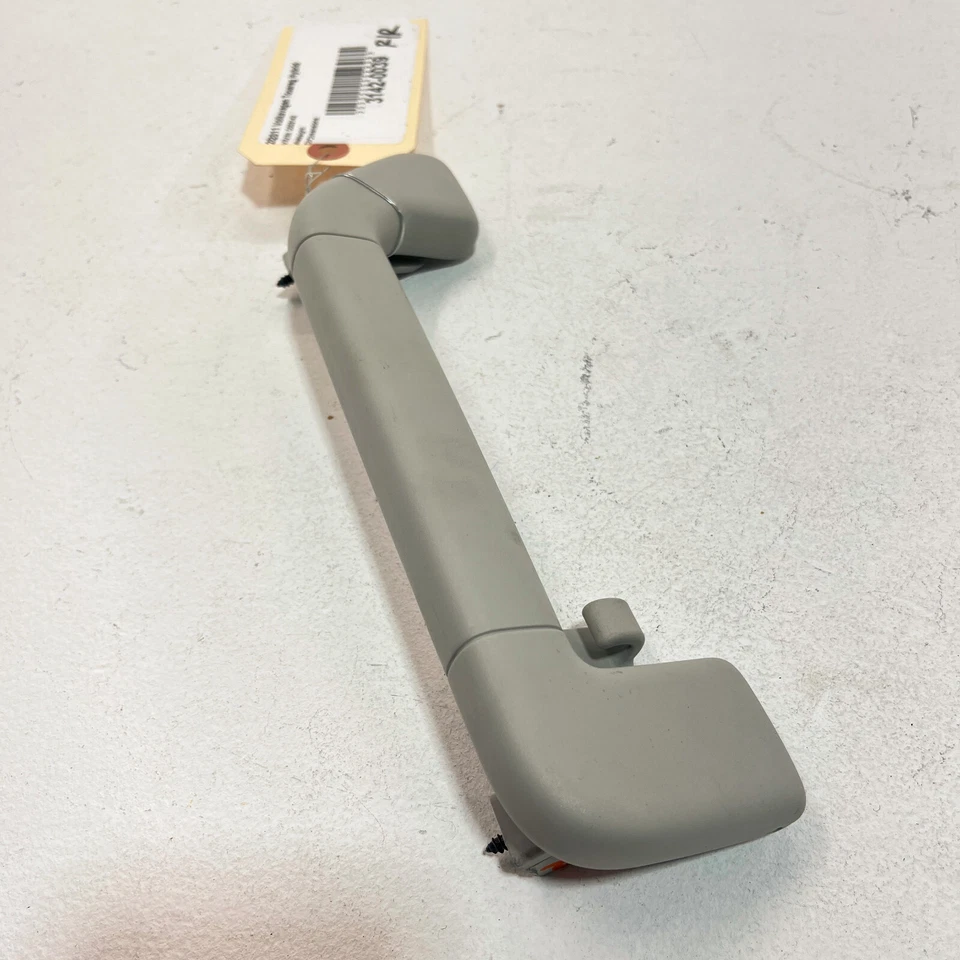 2011-2014 VOLKSWAGEN TOUAREG REAR RIGHT PASSENGER SIDE GRAB BAR HANDLE ROOF OEM - Image 4 of 4
