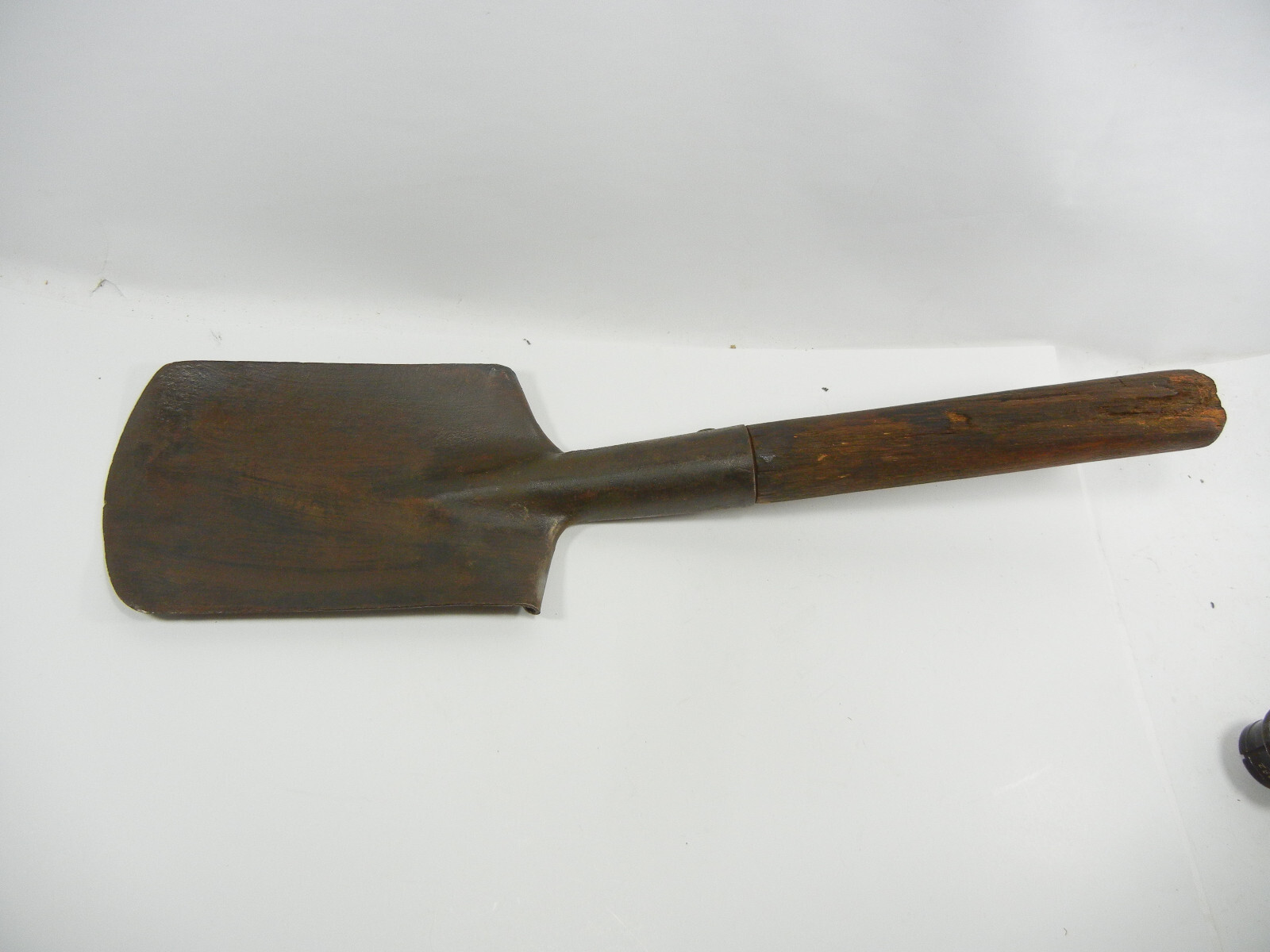 Vintage Entrenching Shovel Back pack shovel Military K791