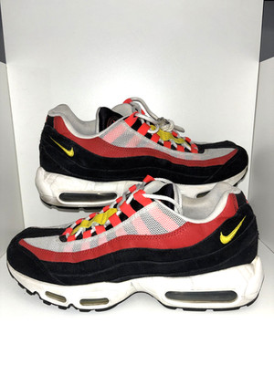 Nike Air Max 95 Essential AT9865-101 Black White Chrome Yellow Men s 10.5 no box