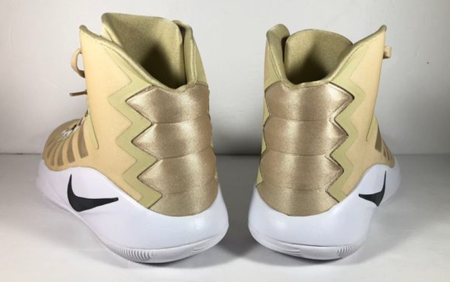 nike hyperdunk white and gold