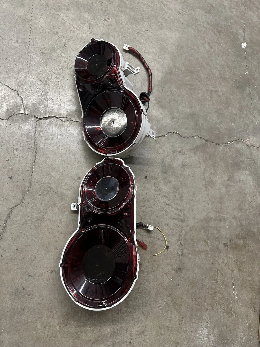 2009-2014 Nissan GT-R GTR R35 OEM Tail Light Set Left and Right | eBay