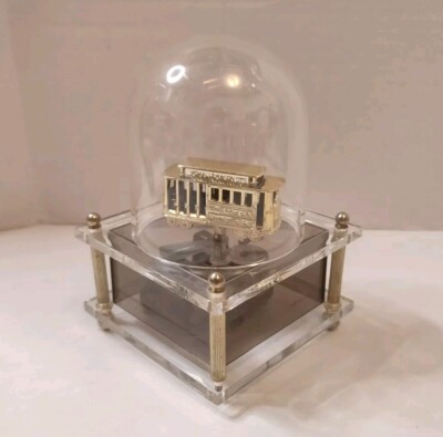Trolley 504 Cable Car Rotating Music Box ''I Left My Heart In San Francisco'' Work