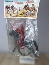 Vtg Cowboy  Indian Wester Raider Plastic Toy Set 60  s NOS Made In Hong Kong