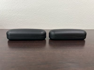 Pair of Oakley Authentic OEM Black Sunglasses Eyeglass Clamshell Hard Case