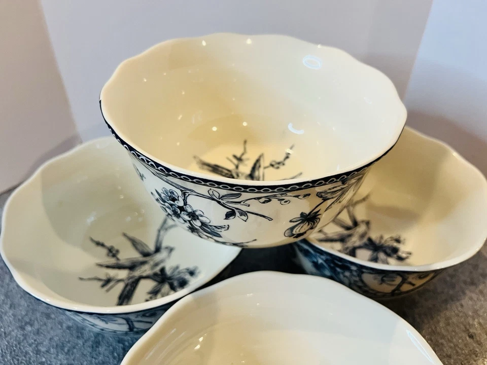 Adelaide Azul Blanco Toile Birds Porcelana Cereal Sopa Cuencos 222 Quinto Juego de 4 Foto 2 de 4