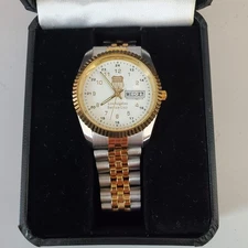 ~~UNION PACIFIC RAILROAD~~  LASU AWARD - MENS WATCH -    "in box -  NEW"