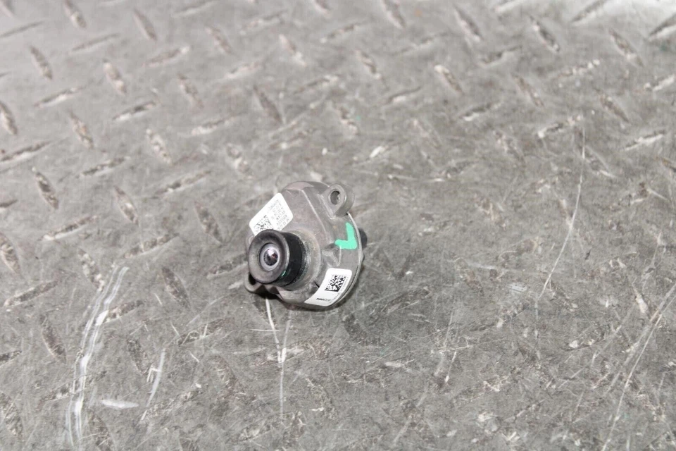 17-20 BMW 430i Gran Coupe Rear Bumper Driver Side Left LH Camera OEM Factory OE Foto 2 de 4