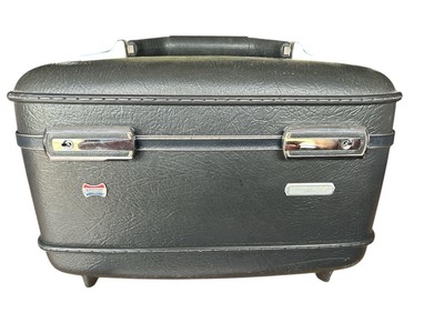 American Tourister Overnight / Train Case Blue Hard Case NO KEY  Vintage