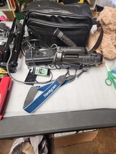 Broken Battery Sony CCD-FX310 Handycam Video 8 Camera Recorder 8mm Camcorder