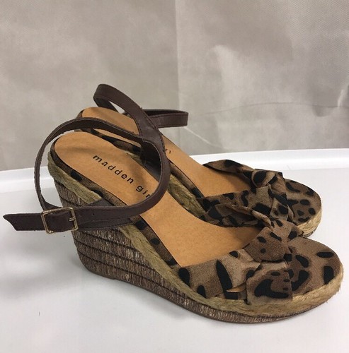 Madden Girl Talla 8 Cuña Zapatos Sandalias Hebilla de estampado de leopardo  lindo! | eBay
