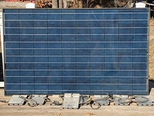 Complete Home 1.6 KW 8 Solar Panel System with Inverters, Track and Hardware