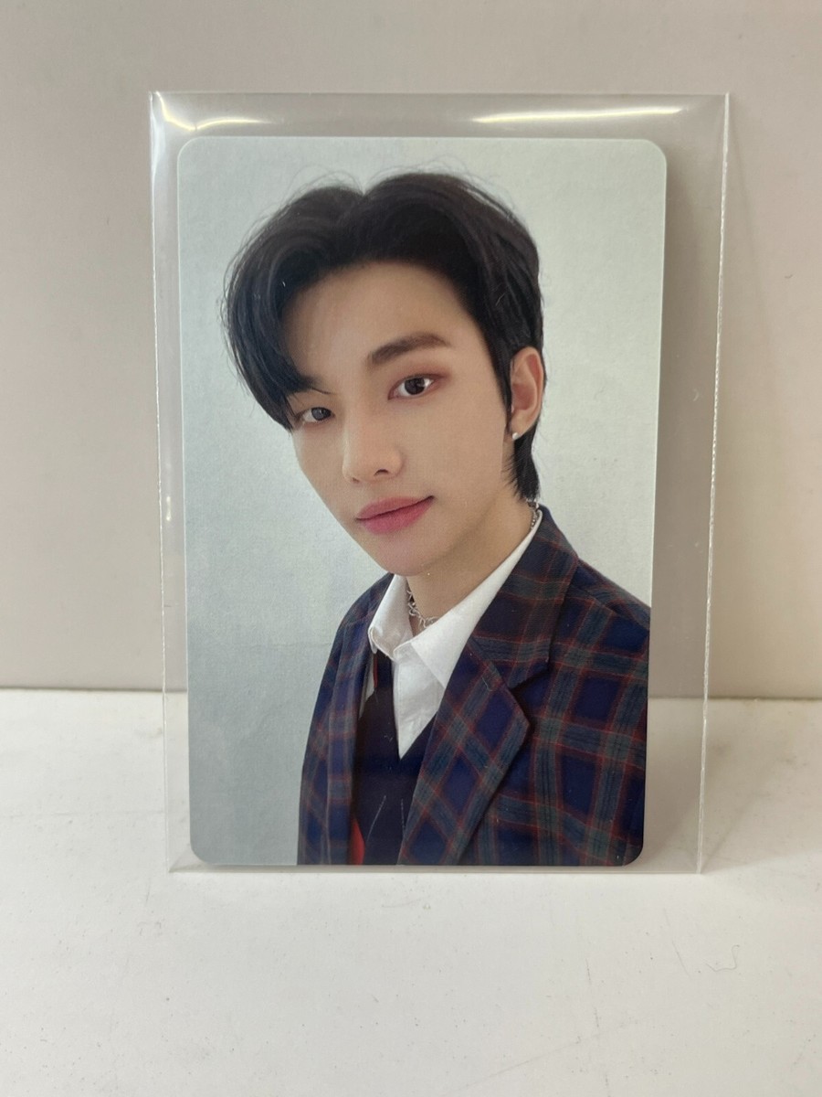 Stray Kids Christmas Eve Hyunjin Trading Card 2 set Idol Card SKZ