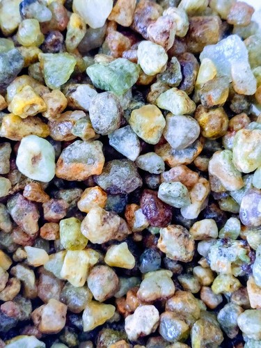 Granate Mali Grossular 500 quilates cristales piedras preciosas crudas - Imagen 7 de 8