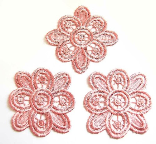 Set de 10 flores de tela Guipur 8,5 x 8,5 cm. - Picture 2 of 2