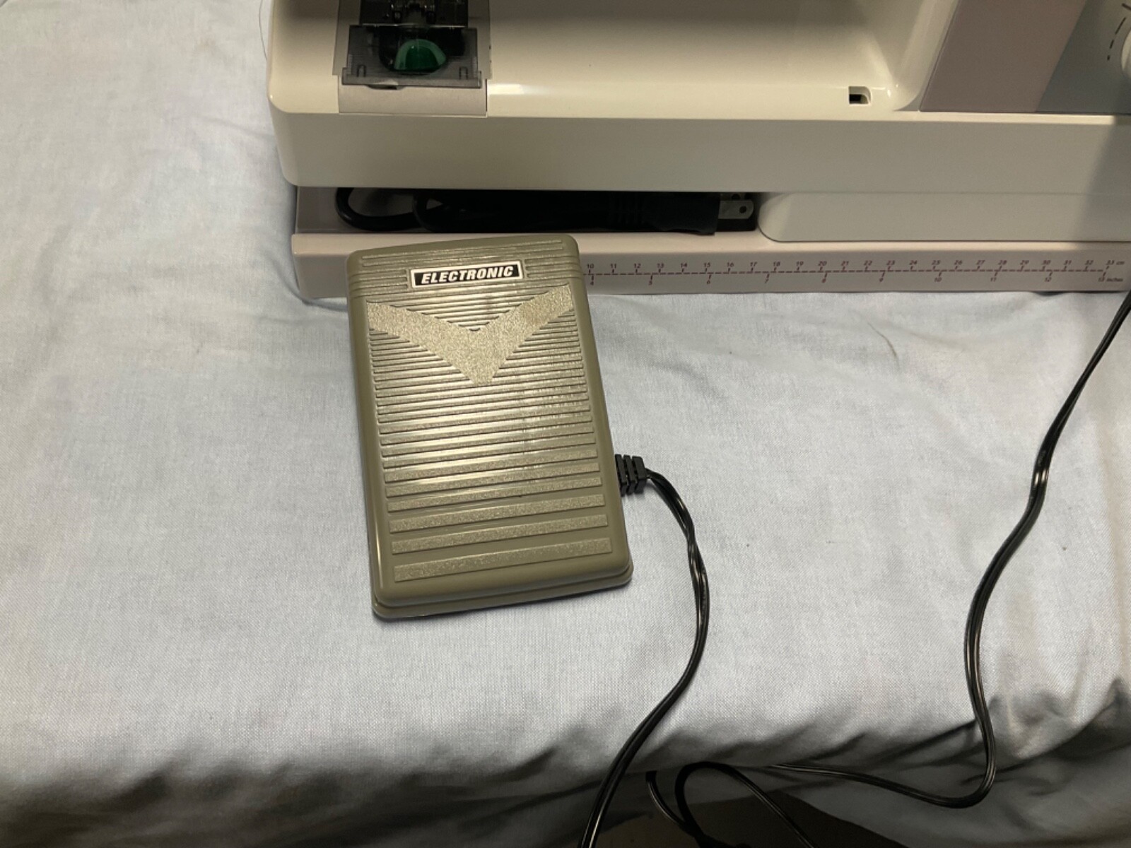 HUSQVARNA VIKING PRELUDE 340 SEWING MACHINE Excellent Condition * eBay