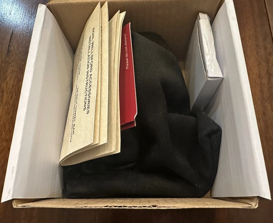 Soporte de papel higiénico gancho montaje en pared Rohl WE8STN Wellsford - níquel satinado Foto 3 de 4