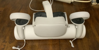 Oculus quest 2 128gb with dock, carrying case, and boxes