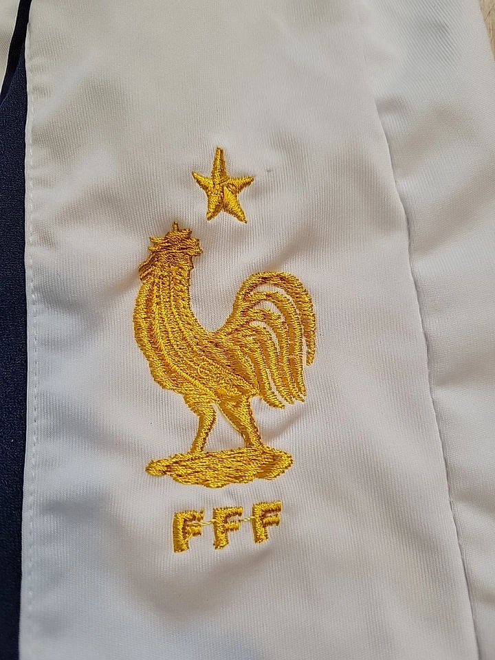 FFF Soccer Shorts Boys Size Medium Youth  Kids - Image 2 of 4