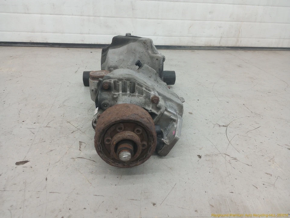 Volvo XC70 V70 Rear Differential Carrier AT 2.5L 5 Cylinder Fits 2003-2007 03 04 Foto 3 de 4