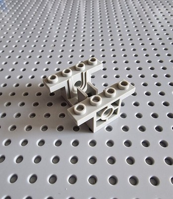 Lego Technic Gearbox Holder Vintage Light Grey 4x4x1 2/3 Technic Gearbox 06585 P4