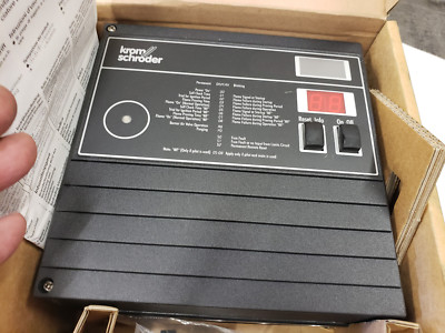 Krom Schroder BCU480T-10/5/2LR3 88610414 Burner Control Unit 115VAC.  NEW IN BOX