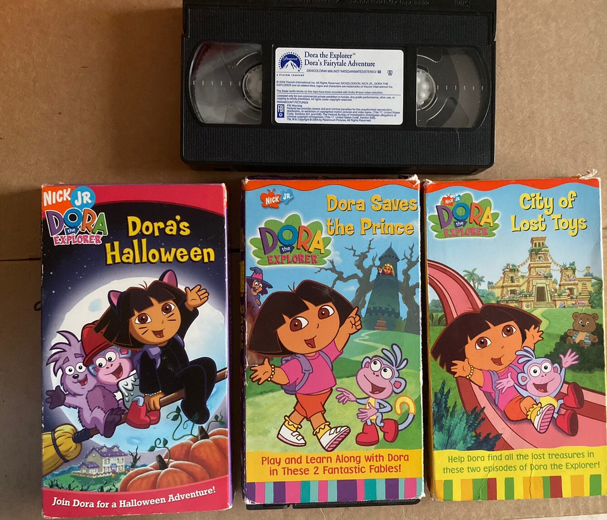 Dora The Explorer VHS 4- Dora's Halloween, Dora Saves The Prince