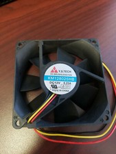 NEW Y.S.TECH 80*80*25MM KM128025HB 12V 0.23A 2Wire 3-PIN Cooling Fan 