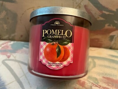 BATH & BODY WORKS 3 WICK FRESH PICKED POMELO GRAPEFRUIT CANDLE - NEW & VHTF