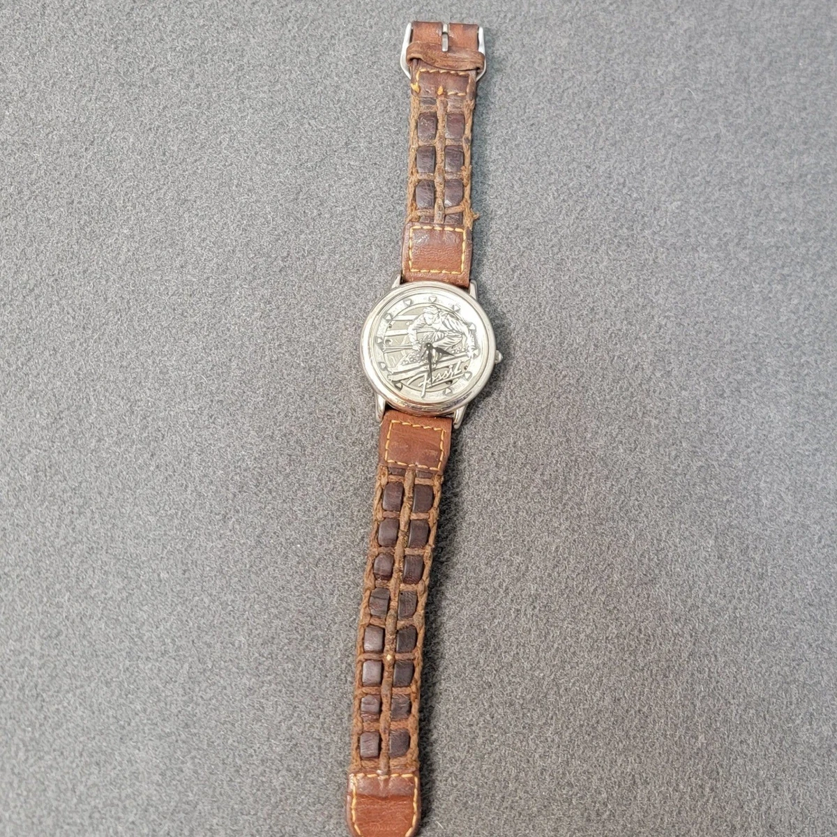 1995 Santa Bear Fossil Watch New Battery Never Worn W/ Box & COA Leather Band Fossil, 1995 Elvis Presley #2, never worn - Probably the  main image 4