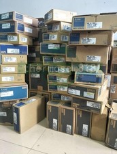 ONE NEW MITSUBISHI SERVO DRIVE MR-J2S-40A-PY091