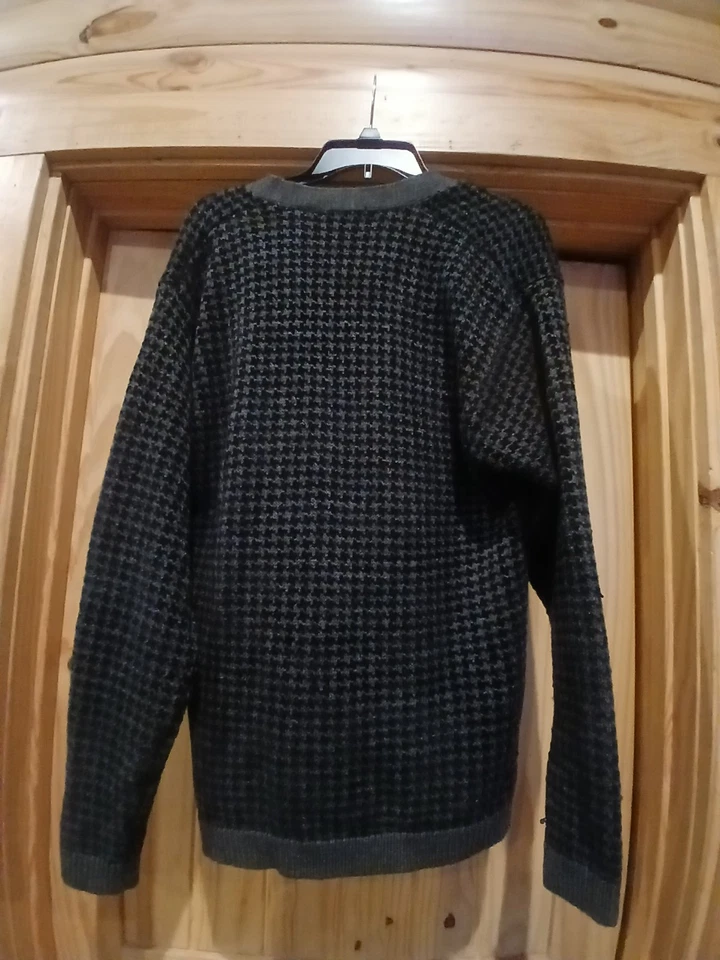  Trader Bay Sweater  Vtg Men M Gray Blk, Gray Cardigan  Knit Button Made USA - Image 4 of 4