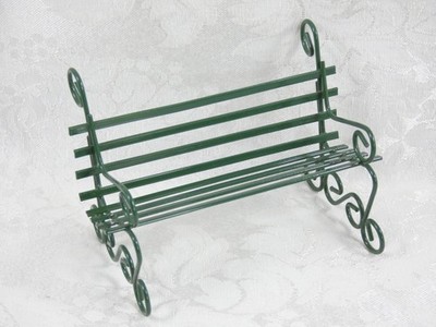 dollhouse/miniature patio & outdoor furniture and accessories