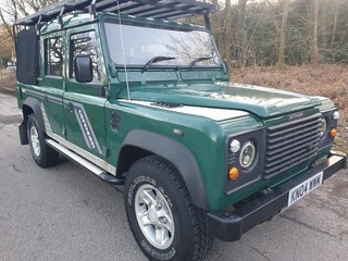 Land Rover Defender 110 Td5 Double Cab 2004 Massive service history